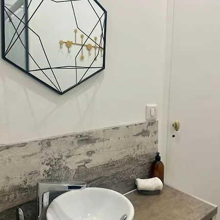 Echoppe 2 A 6 Personnes Bordeaux